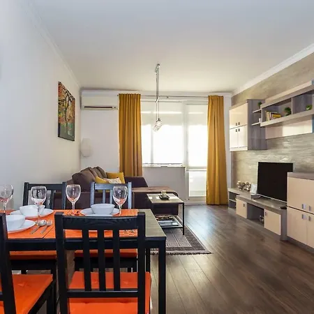 Stunning Location And Views!foothills Of Old Town! Filibe